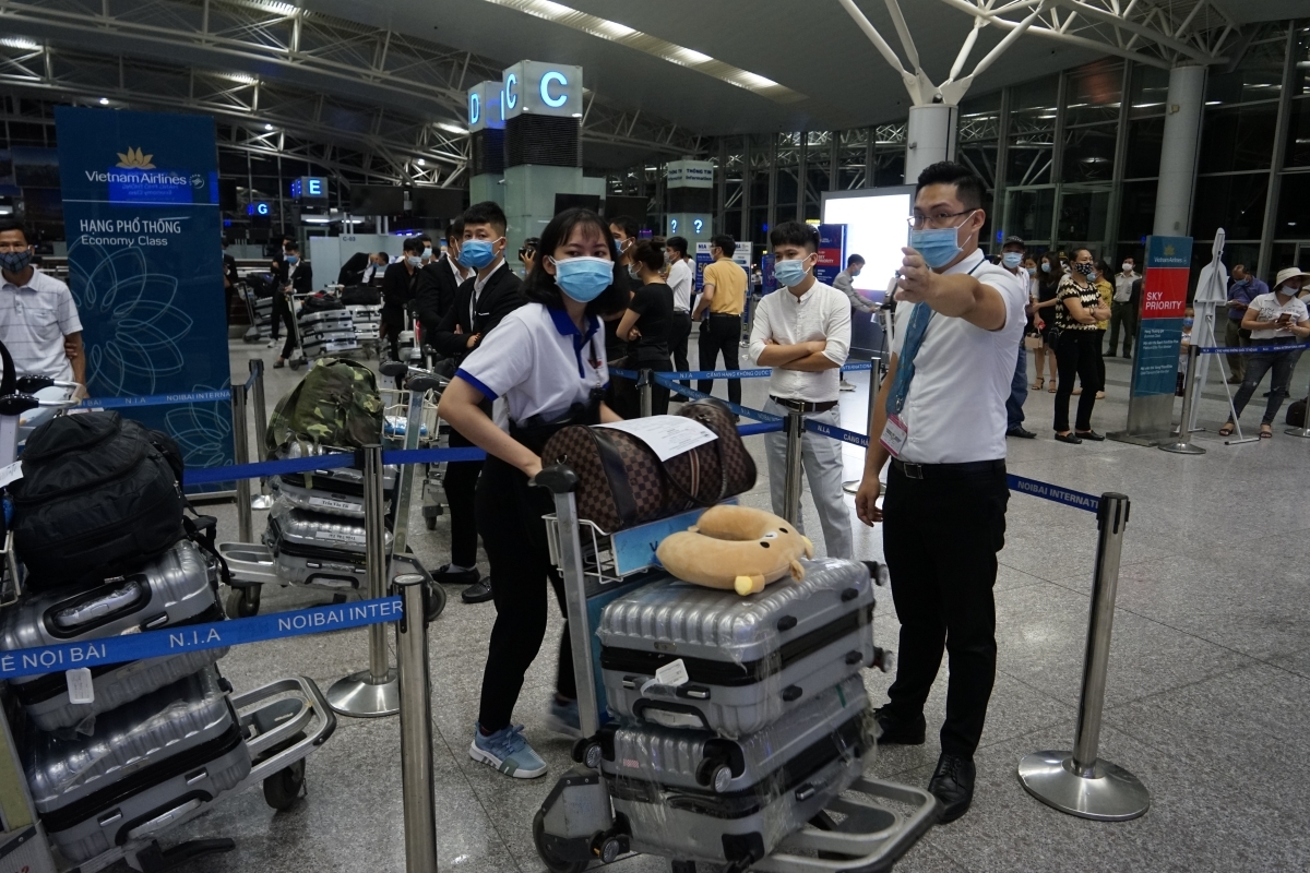 The Vietnam Airlines flight, coded VN310, departs from Hanoi at 6.30hrs for Narita International Airport in Tokyo.