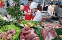 traders hoard goods the pork price sharply increases in all three regions