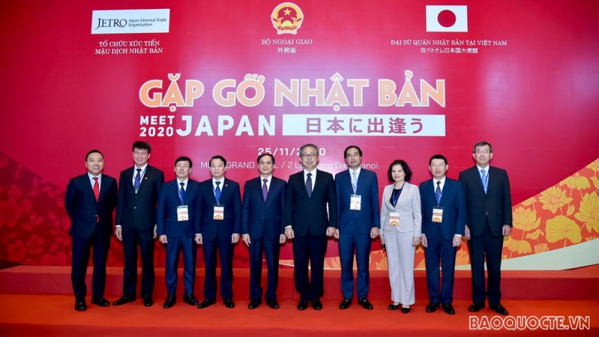 Participants pose for a photo at Meet Japan 2020. (Photo:baoquocte.vn)