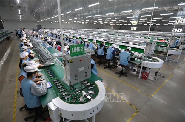 Three factors keep Vietnam’s economy humming along hinh anh 1